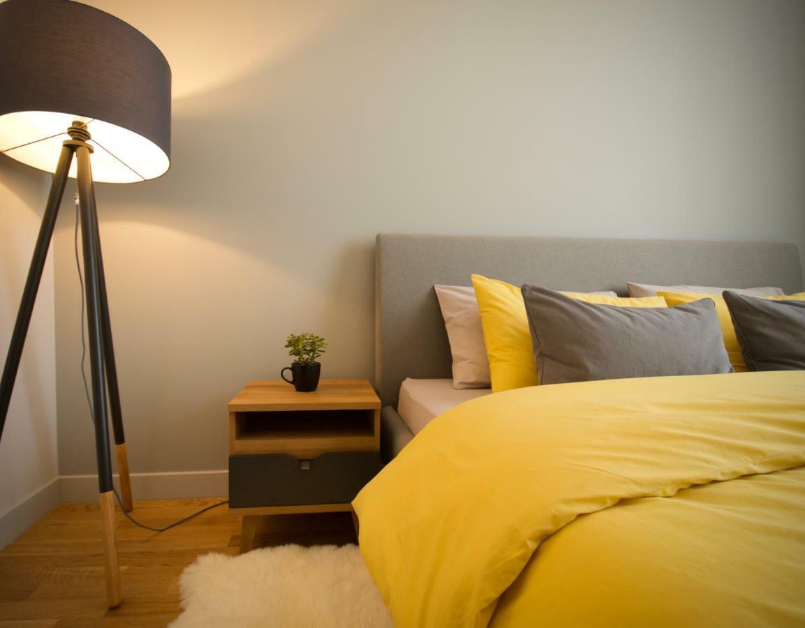 Riga A New Designed Cosy Family Apartment Exterior foto